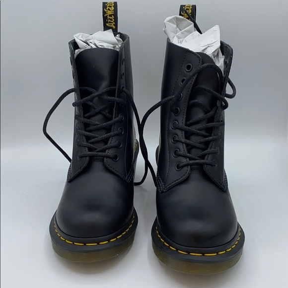 Dr. Martens Clemency - Picture 2 of 3